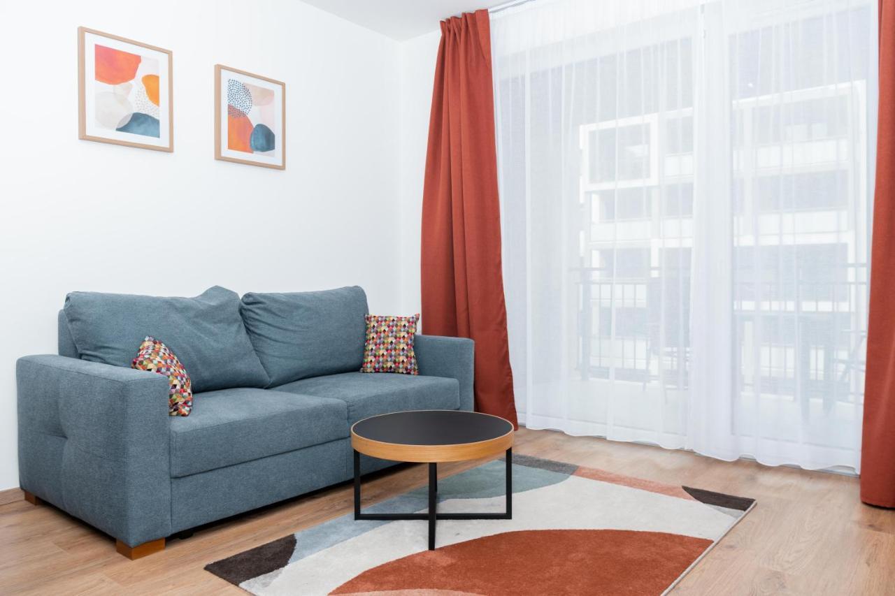 Westside Apartments By Urbanrent Budapest Bagian luar foto